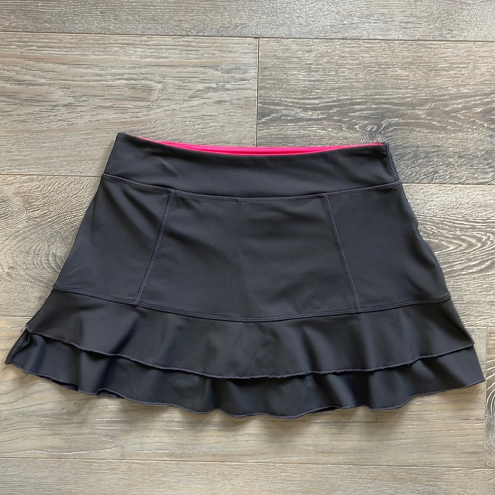 Kyodan Gray/Raspberry Ruffled Tennis Skirt Skort-S Matching Tank Sold Separately